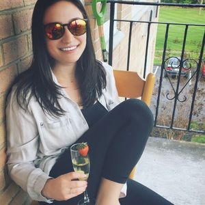 Meet your Posher, Rachel